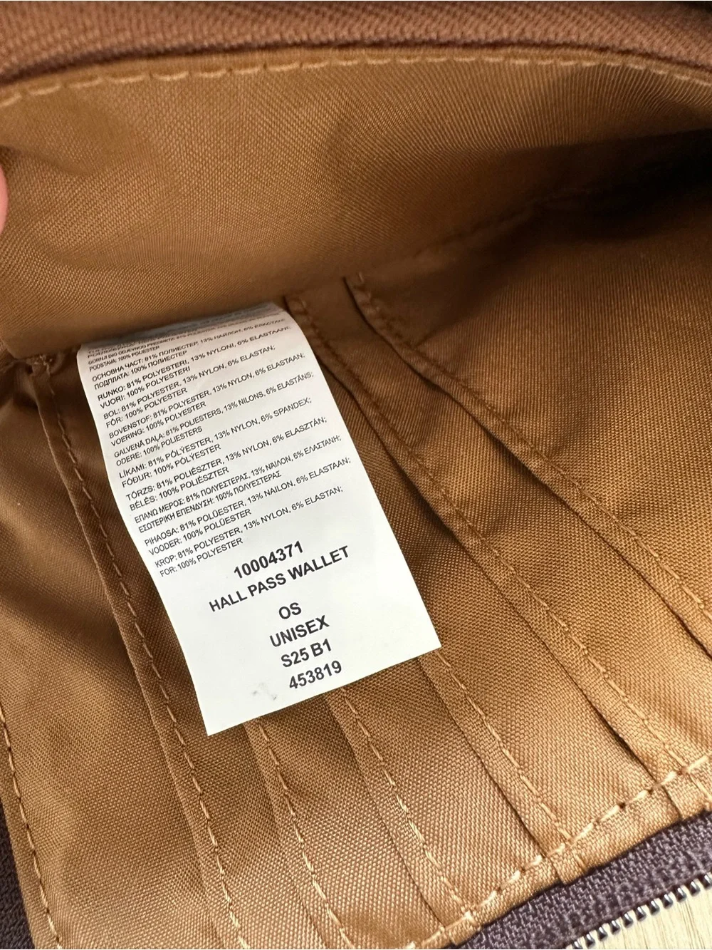 Dakine Hall Pass Wallet in Brown